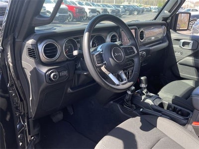 2022 Jeep Wrangler Unlimited Sahara 4x4