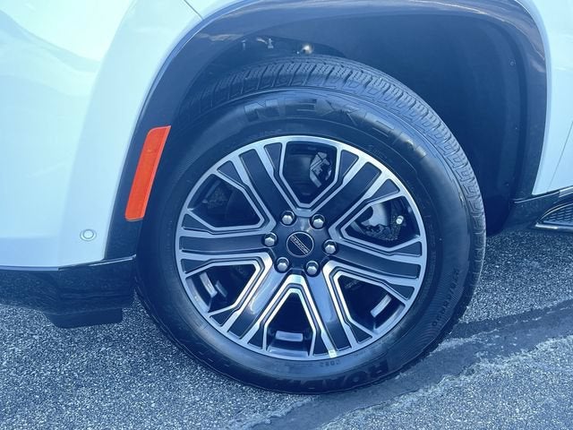 2025 Jeep Wagoneer Carbide 4x4