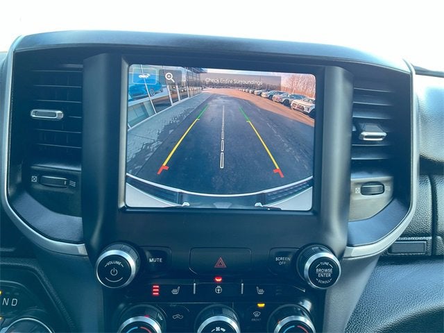 2022 RAM 1500 Big Horn Crew Cab 4x4 6'4" Box