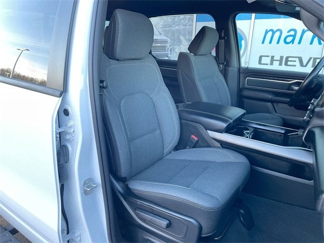 2022 RAM 1500 Big Horn Crew Cab 4x4 6'4" Box