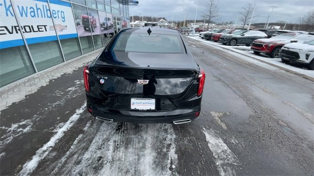 2025 Cadillac CT4 Luxury