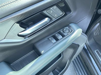 2025 GMC Yukon AT4