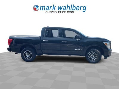 2023 Nissan TITAN Crew Cab SV 4x4