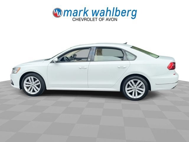 2019 Volkswagen Passat 2.0T Wolfsburg Edition