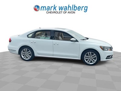 2019 Volkswagen Passat 2.0T Wolfsburg Edition