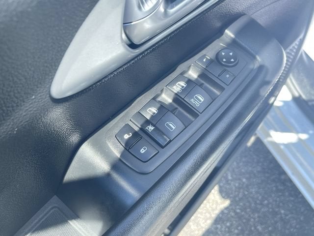 2023 Chrysler Pacifica Touring