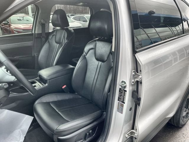 2024 Kia Sorento X-Line EX