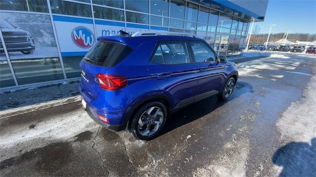 2022 Hyundai Venue SEL