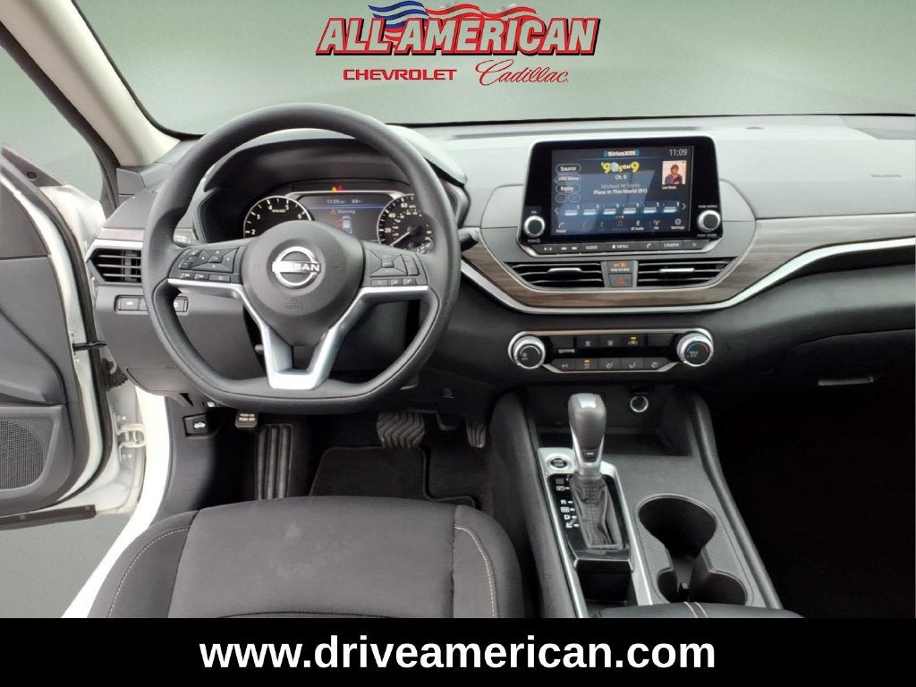 2025 Nissan Altima SV