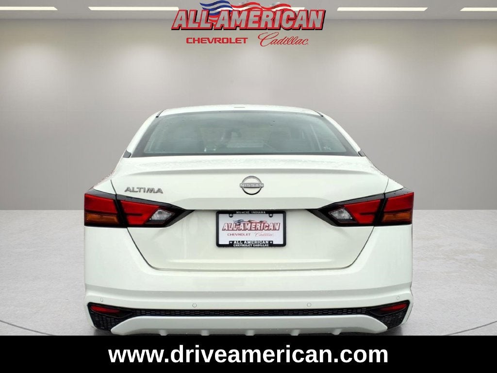 2025 Nissan Altima SV