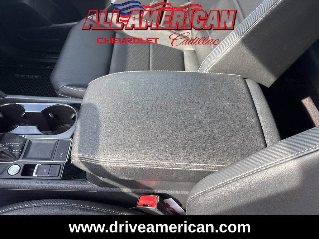 2022 Volkswagen Atlas Cross Sport 3.6L V6 SE w/Technology