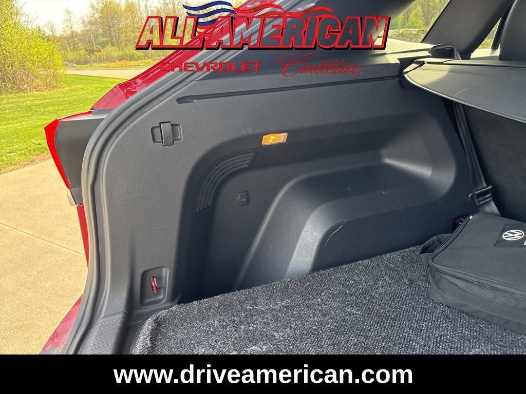 2022 Volkswagen Atlas Cross Sport 3.6L V6 SE w/Technology