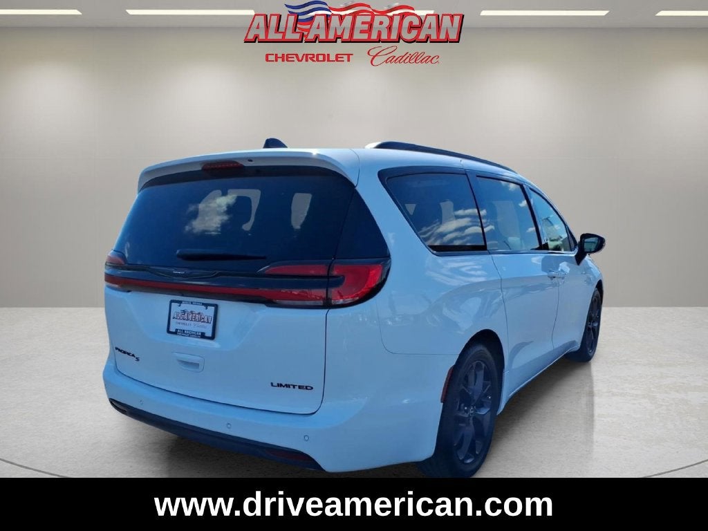 2025 Chrysler Pacifica Limited