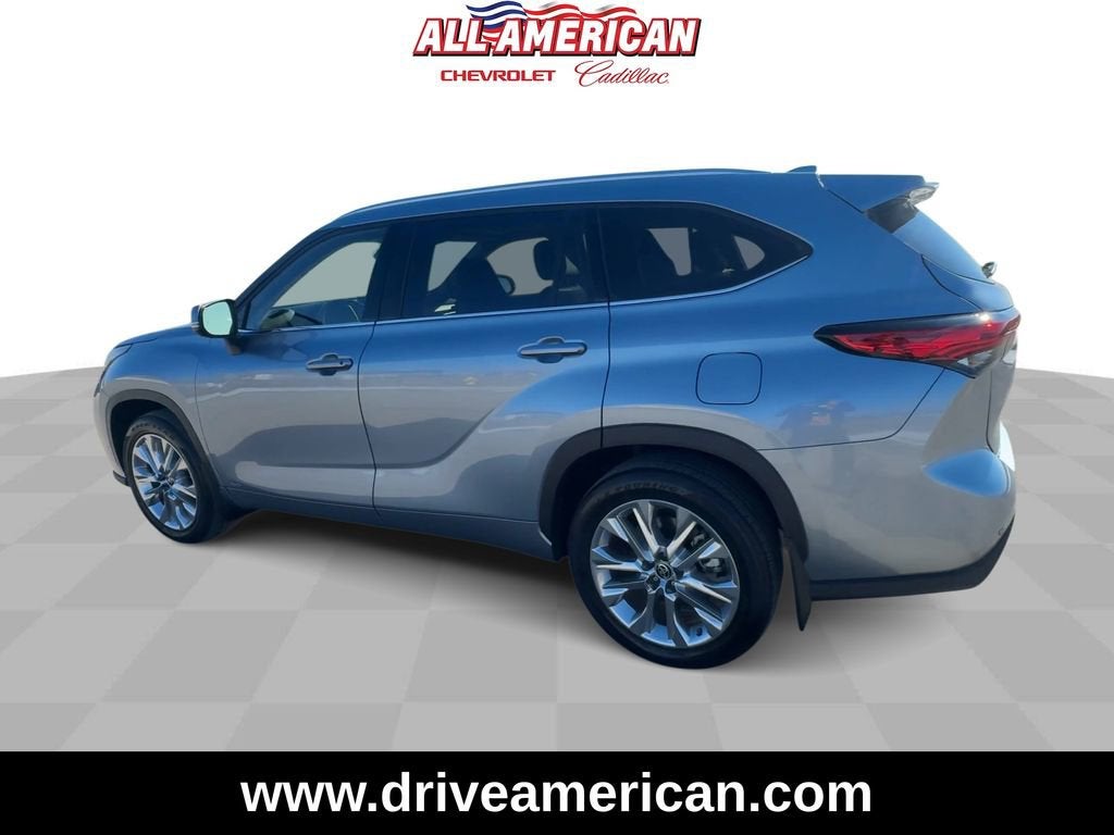 2022 Toyota Highlander Hybrid Limited
