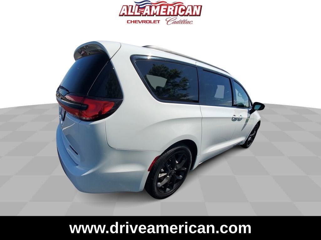 2025 Chrysler Pacifica Limited