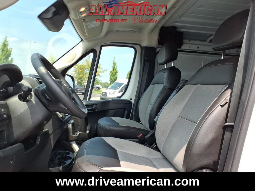 2025 RAM ProMaster Cargo Van Tradesman