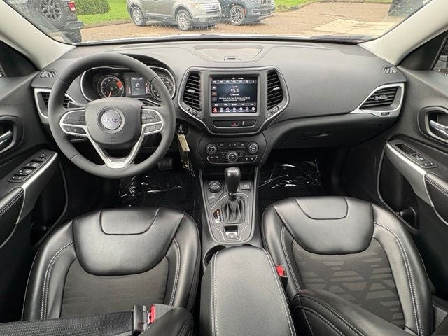 2022 Jeep Cherokee X 4x4
