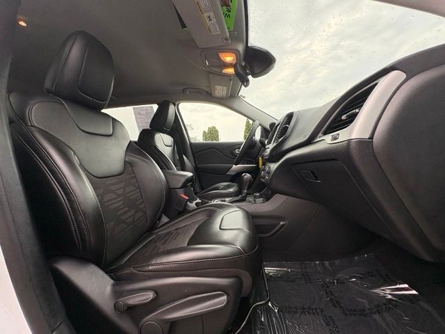2022 Jeep Cherokee X 4x4