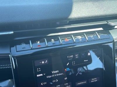2022 Jeep Grand Cherokee Laredo 4x4