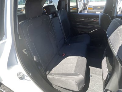 2022 Jeep Grand Cherokee Laredo 4x4