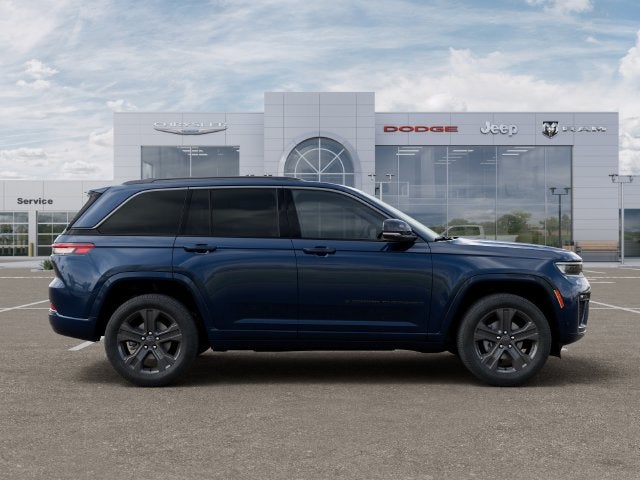 2027 Jeep Grand Cherokee GRAND CHEROKEE LIMITED RESERVE 4X4