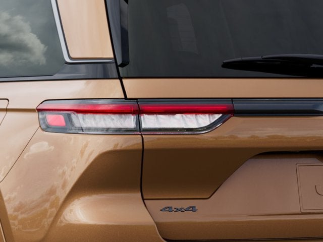 2027 Jeep Grand Cherokee GRAND CHEROKEE LIMITED RESERVE 4X4