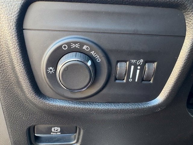 2023 Jeep Grand Cherokee L Altitude 4x4