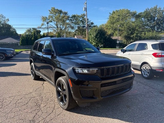 2023 Jeep Grand Cherokee L Altitude 4x4
