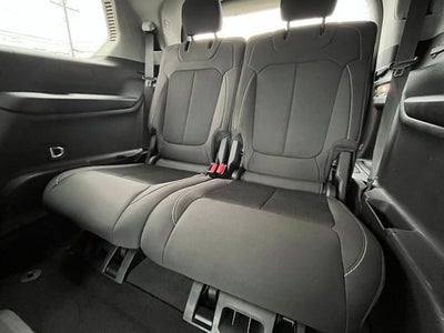 2023 Jeep Grand Cherokee L Laredo 4x4