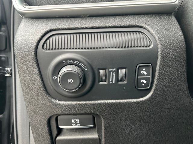 2023 Jeep Wagoneer L Series III