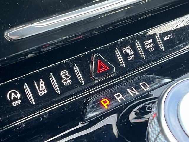 2023 Jeep Wagoneer L Series III