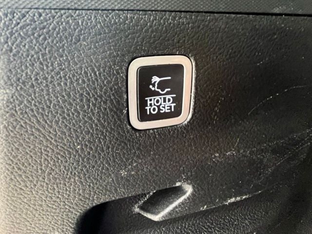 2023 Jeep Wagoneer L Series III