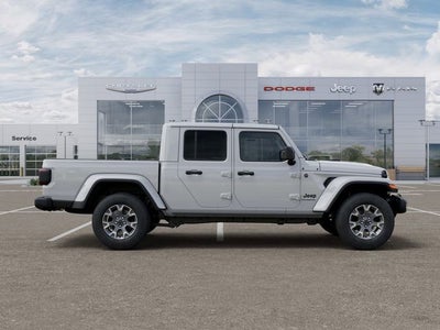 2026 Jeep Gladiator GLADIATOR SAHARA 4X4