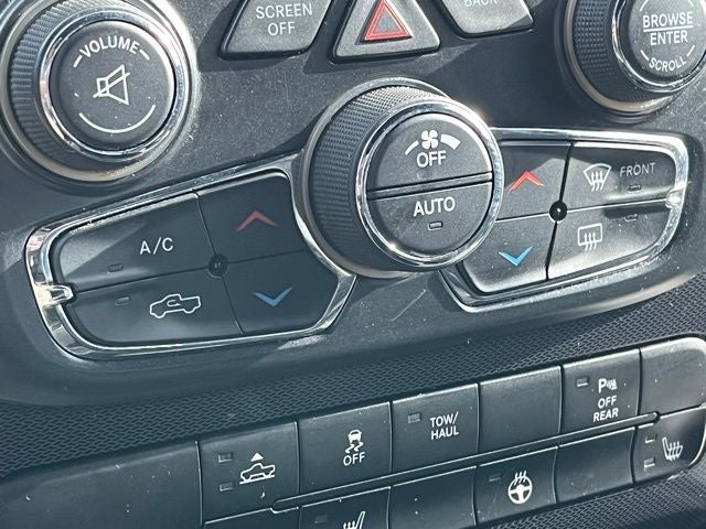 2018 RAM 1500 Rebel Crew Cab 4x4 5'7' Box