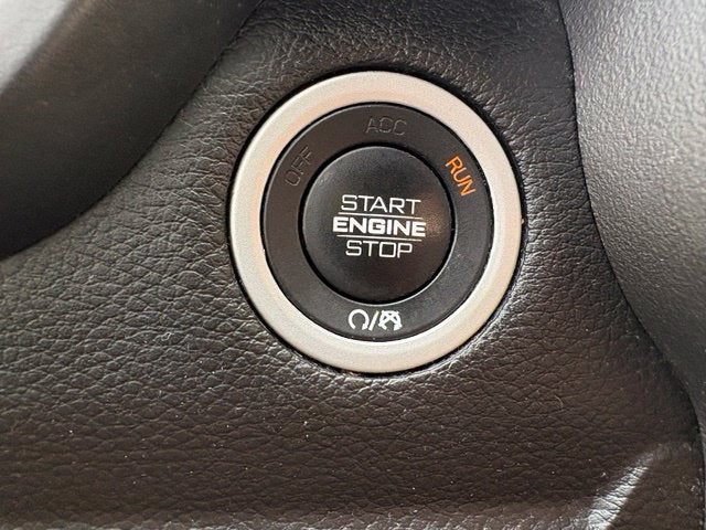 2019 RAM 1500 Big Horn/Lone Star Crew Cab 4x4 5'7' Box