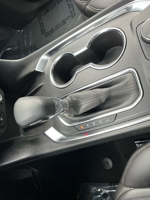 2024 Chevrolet Traverse Limited FWD LT Leather