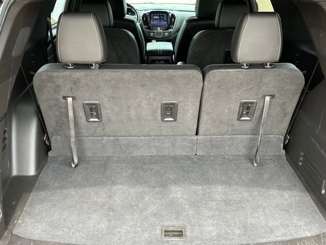 2022 Chevrolet Traverse AWD LT Leather