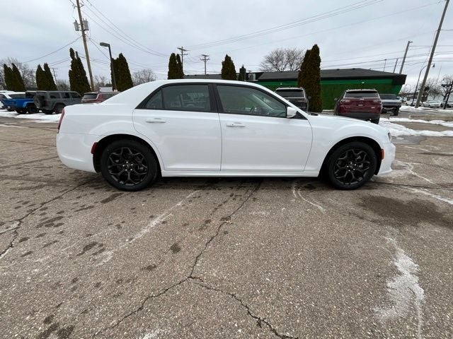 2023 Chrysler 300 Touring-L AWD