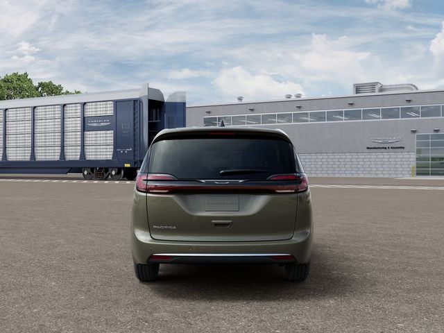 2027 Chrysler Pacifica PACIFICA SELECT