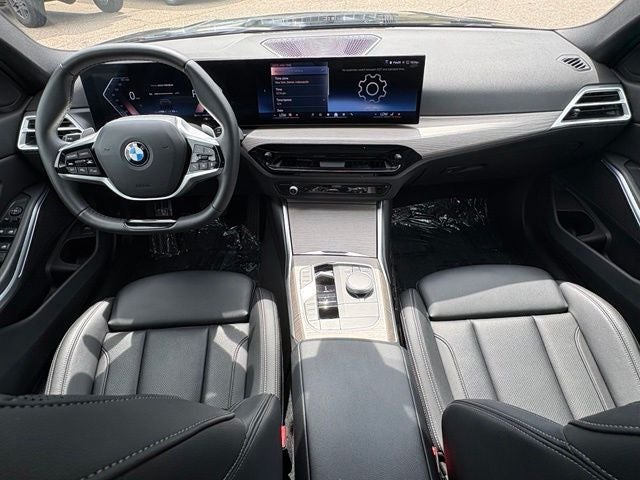 2025 BMW 330i xDrive