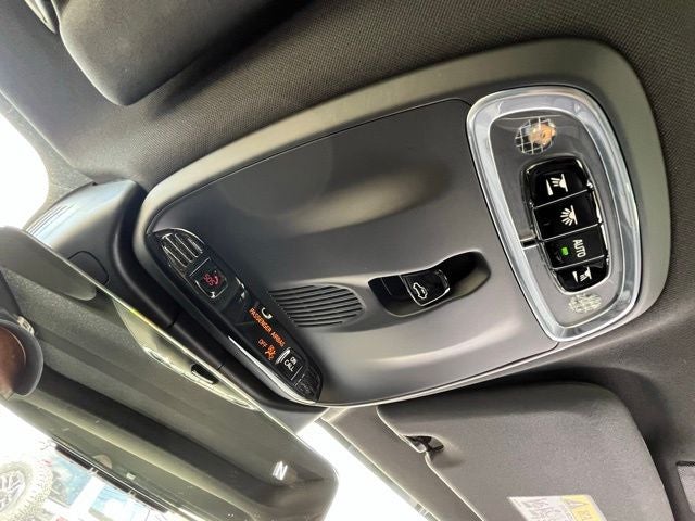 2019 Volvo S60 T6 R-Design