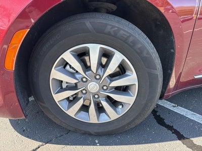 2020 Chrysler Pacifica Hybrid Limited