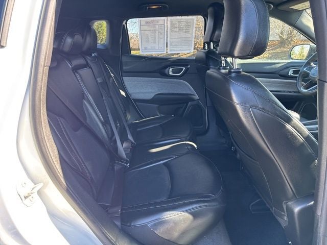 2023 Jeep Compass Latitude Lux