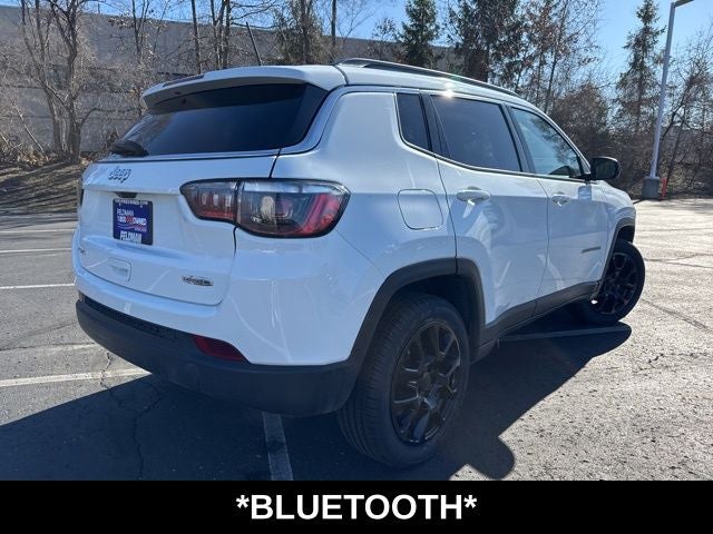 2023 Jeep Compass Latitude Lux