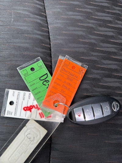 2020 Nissan Rogue Base