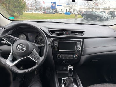 2020 Nissan Rogue Base