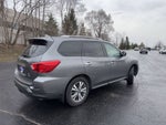 2019 Nissan Pathfinder Base