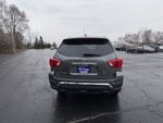 2019 Nissan Pathfinder Base