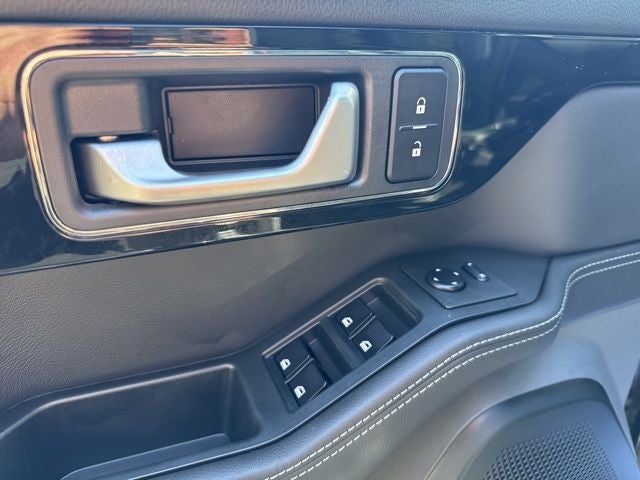 2025 INEOS Grenadier Base