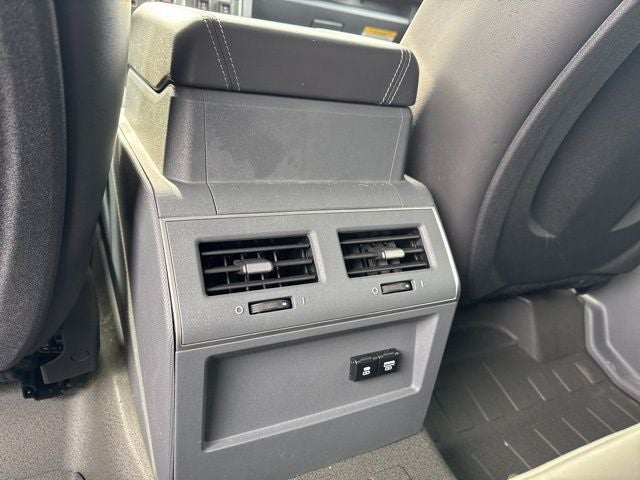 2025 INEOS Grenadier Base